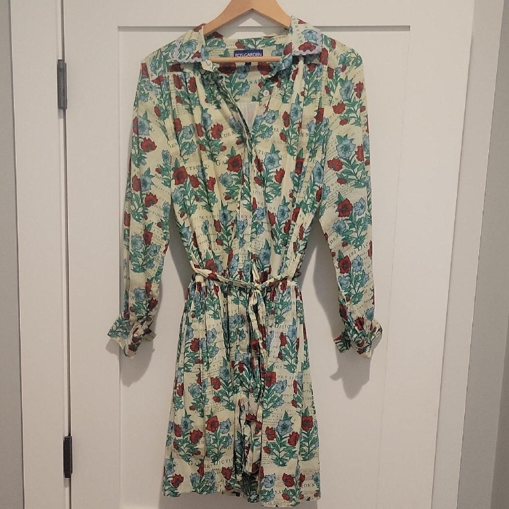 RO's GARDEN Red and Green Floral Dress